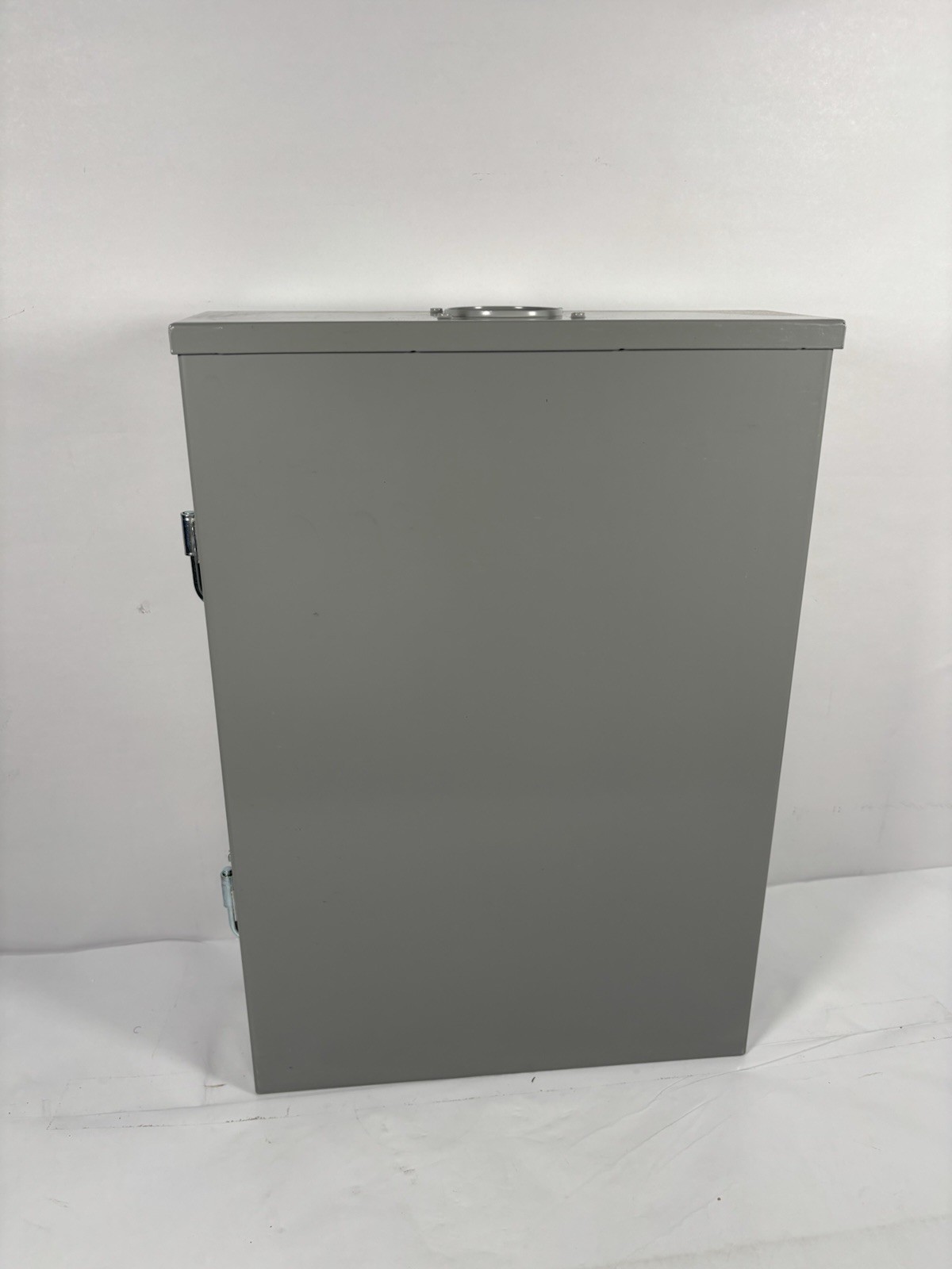 Siemens SNW1224L1125 125A Main Lug Load Center 12 Spaces / 24 Circuits