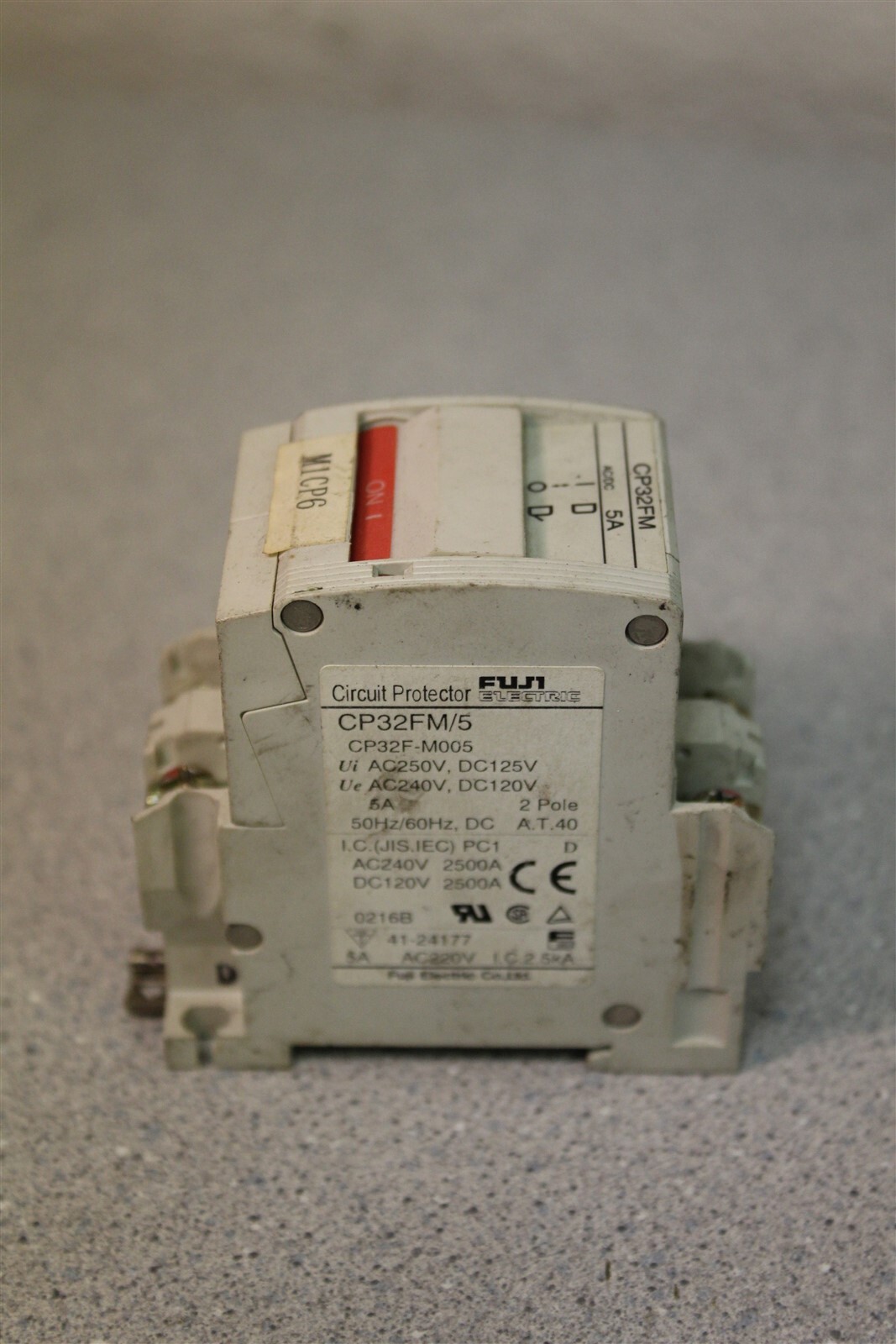 Fuji CP32FM/5 5 Amp Circuit Protector *FREE SHIPPING*