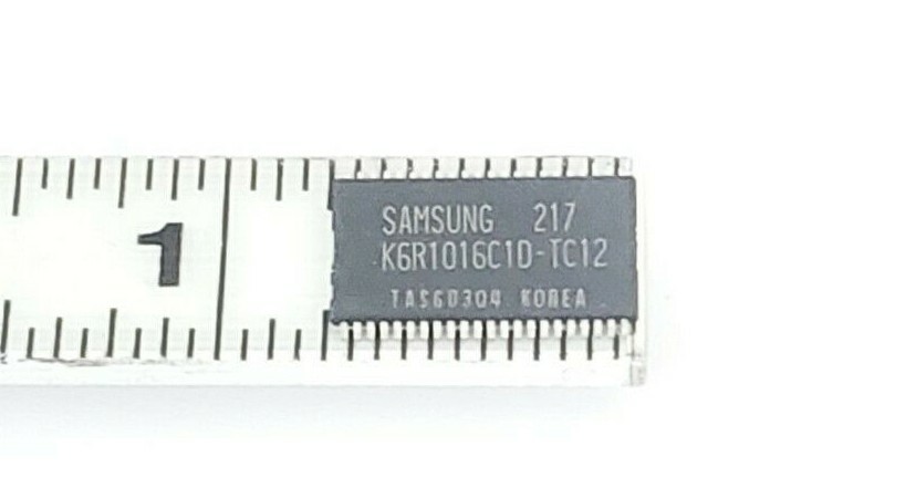 LOT OF 66 NEW SAMSUNG KR61016C1D-TC12 CHIPS KR61016C1DTC12