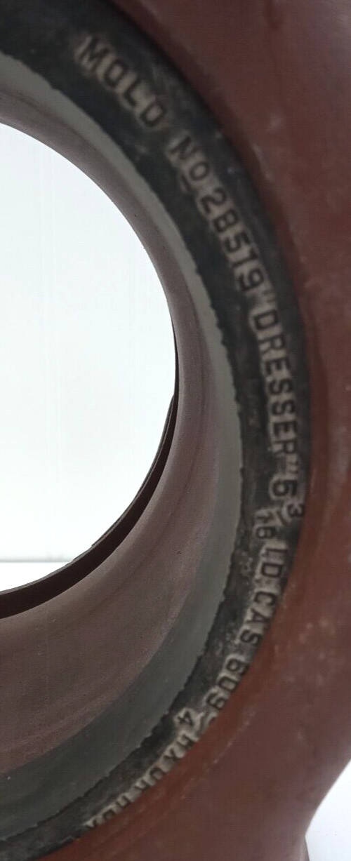 DRESSER 6.000″ OD 250 W 400G PIPE COUPLING