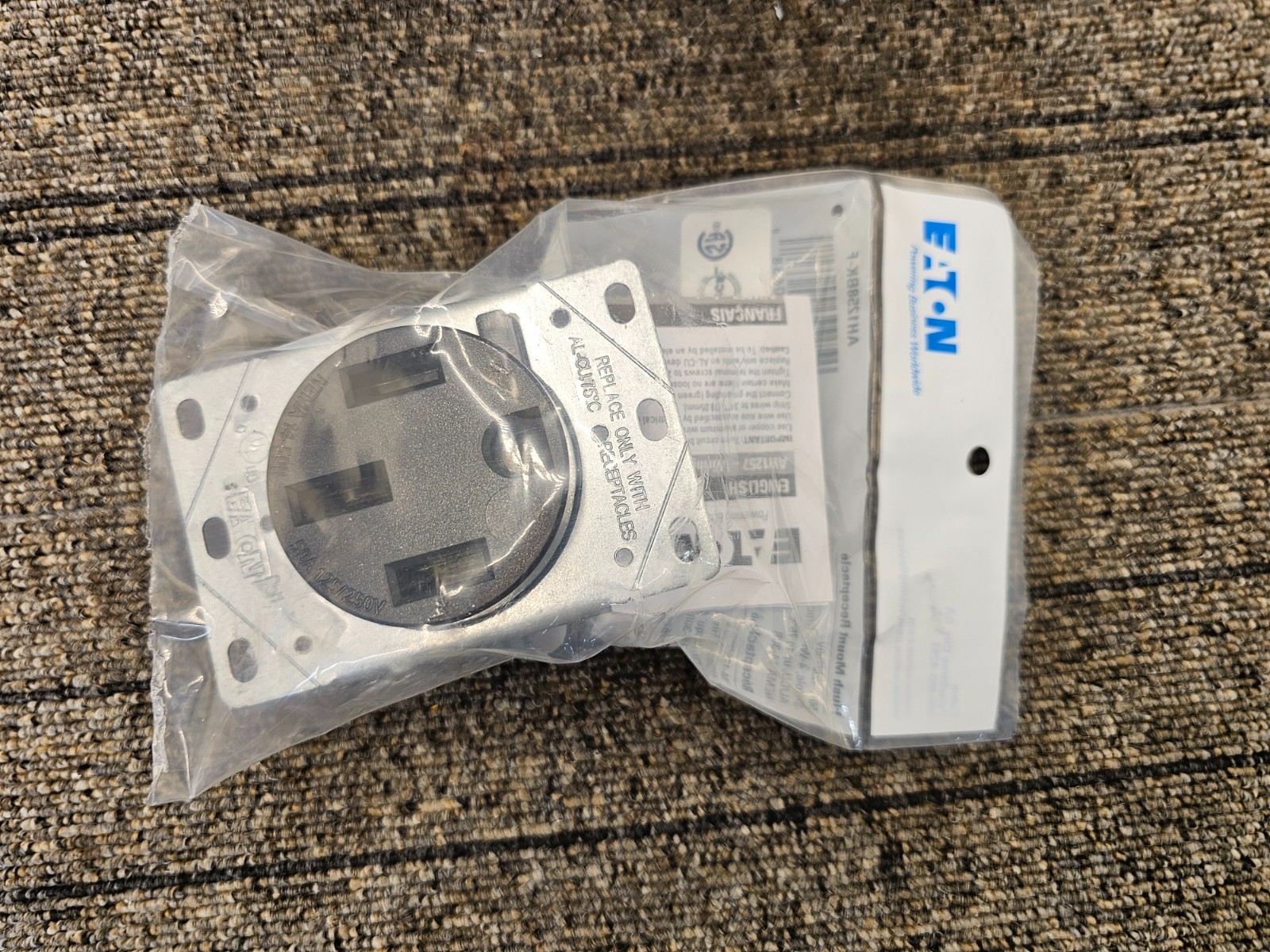 (QTY 2) Eaton AH1258BK-F Flush Mount Receptacle 50A-125/250V 3-Pole 4-Wire
