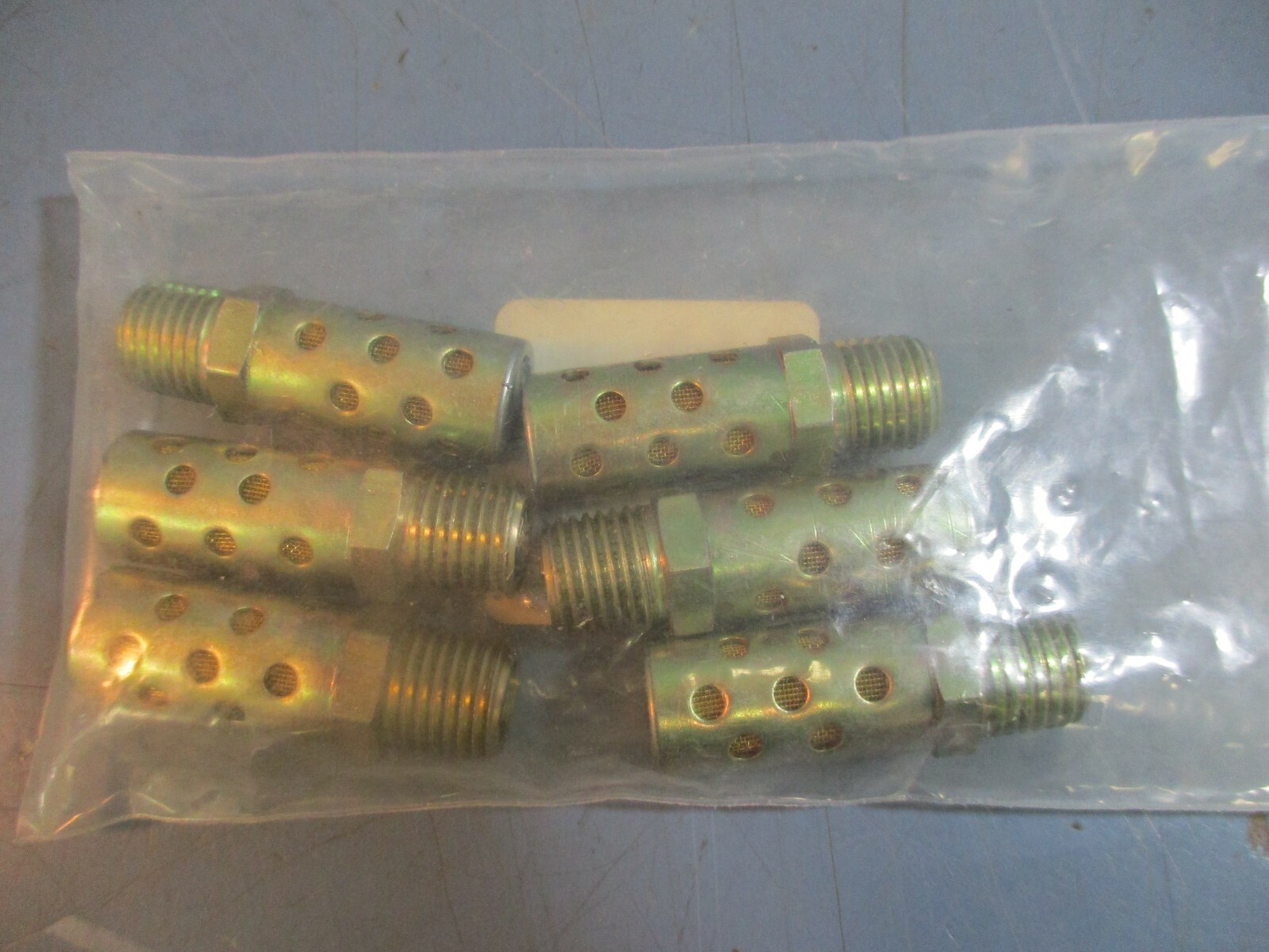 Bantam B28 Muffler Male NPT 125psig Max 42wgt/ctn NEW LOT OF 6