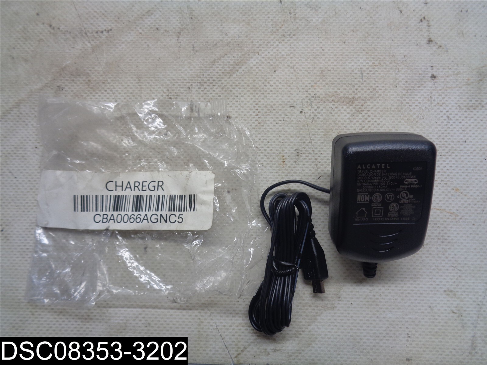 CBA0066AGNC5 Alcatel Travel Charger S004EU0500055 5V 550mA