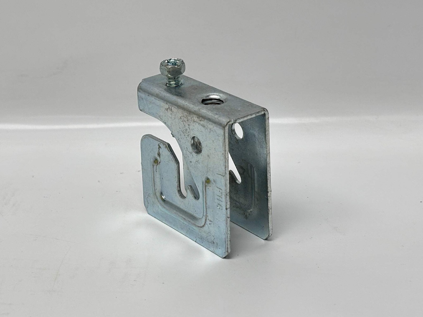 25PK nVent CADDY PH6 Multi‑Purpose Purlin Clamp (¾–2″ Flange)
