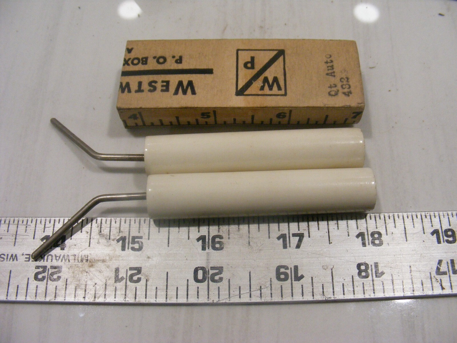Westwood OIL BURNER IGNITER ELECTRODES 2 3/4″Long x 1/2″ dia Lot of 2 482