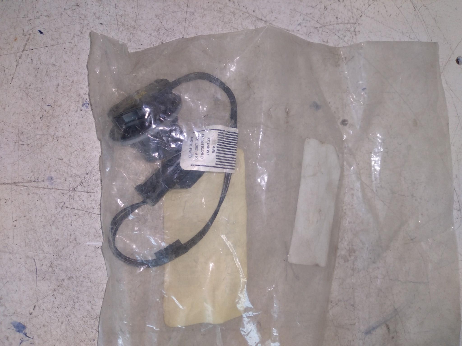 MOPAR 68052733AA OEM 2007 Chrysler 300 Wiring Harness Turn Signal Park Light Bul