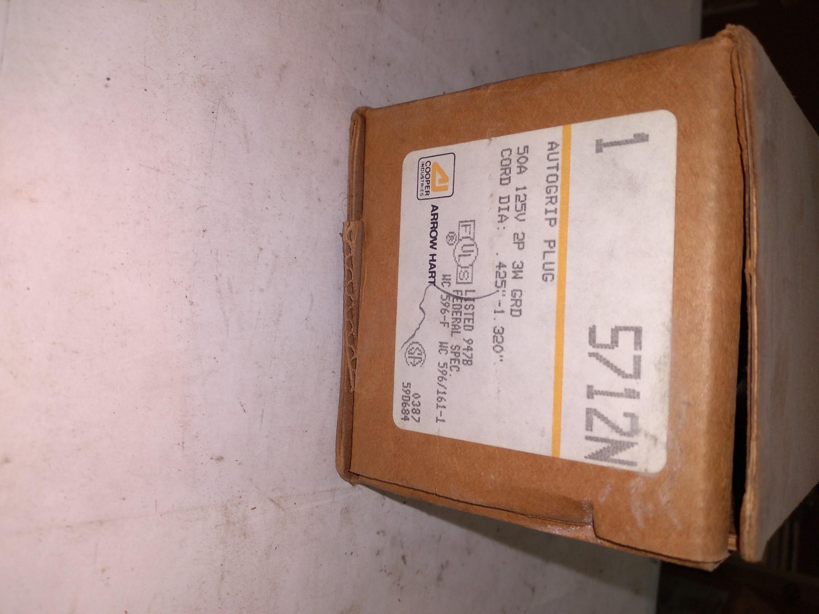 COOPER ARROW HART 5712N AUTOGRIP PLUG 50A 125V 2P 3W GRD