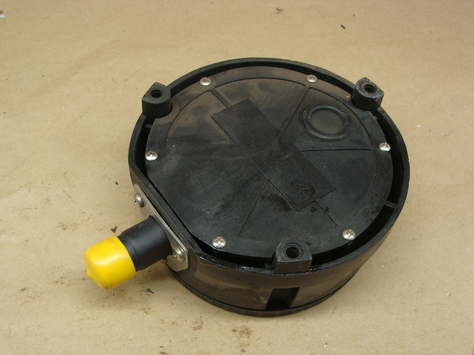 WEKSLER ROYAL AISI 316 TUBE / SOCKET GAUGE 0-300 PSIG