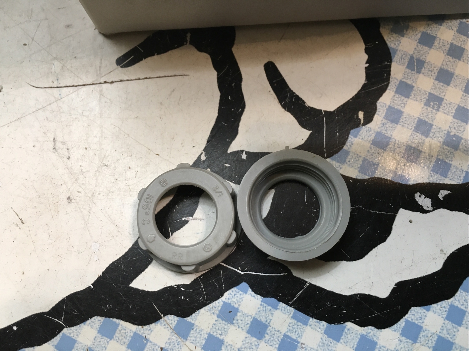EFCOR PB1 Insulating Conduit Bushings 1/2” Qty In Box-100