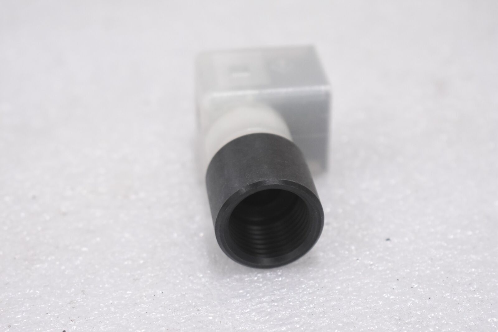 CANFIELD R5107-2100000 CONNECTOR, 100-240VAC, 1A