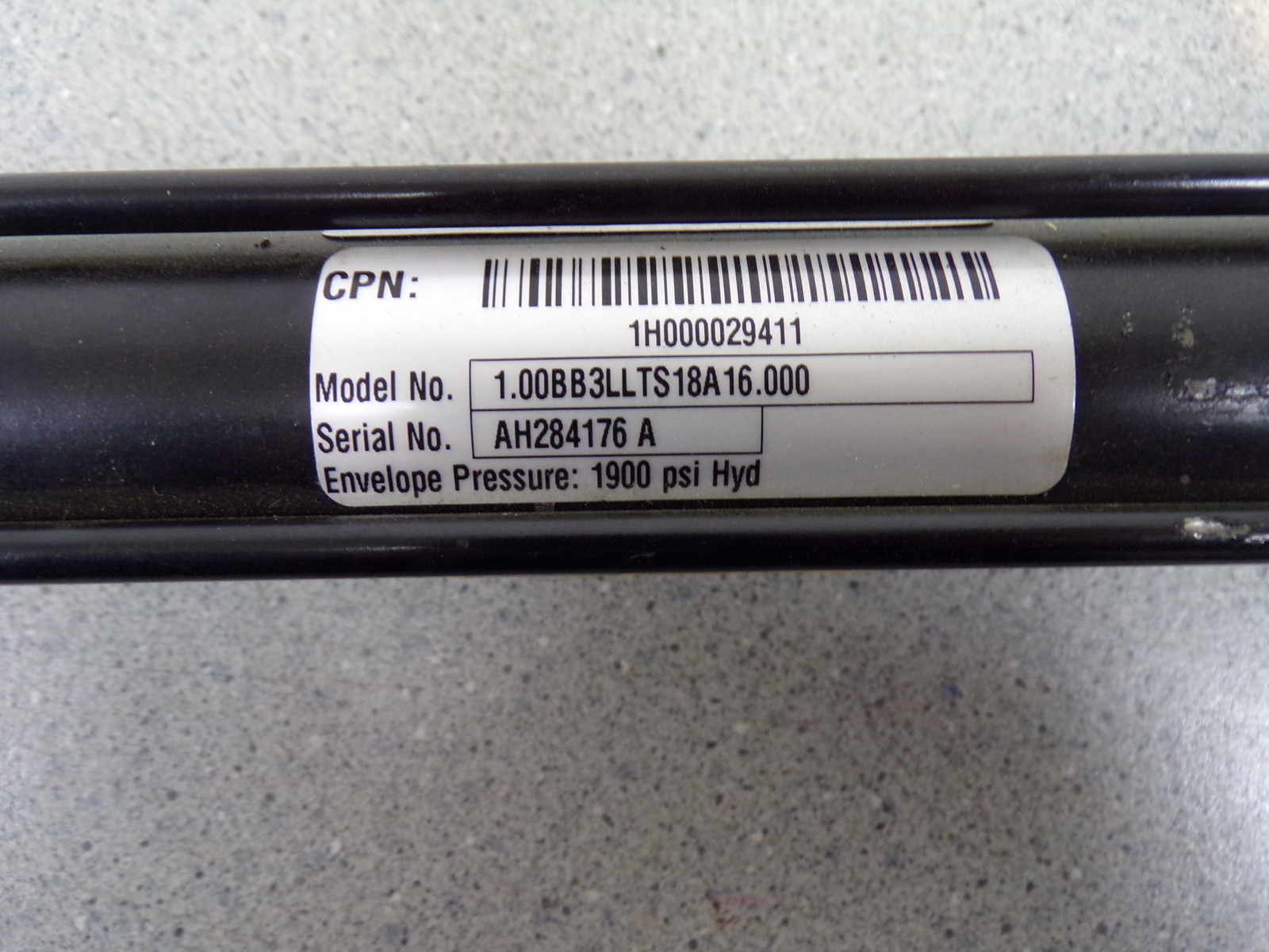 Parker 1.00BB3LLTS18A16.000 Cylinder Envelope Pressure 1900 psi hyd 5030094