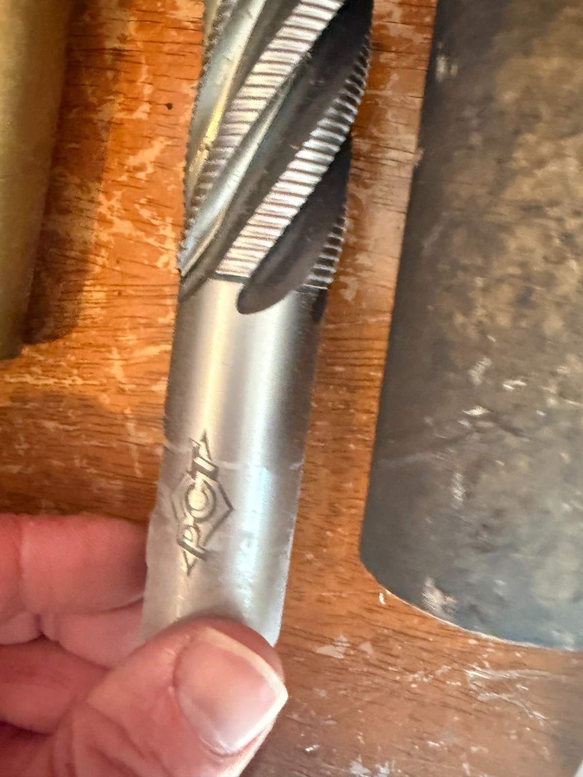 NEW PCT Roughing End Mill 6F 4-1/2″ x 2 x 1″ dia x 1-1/8″ # F54018X