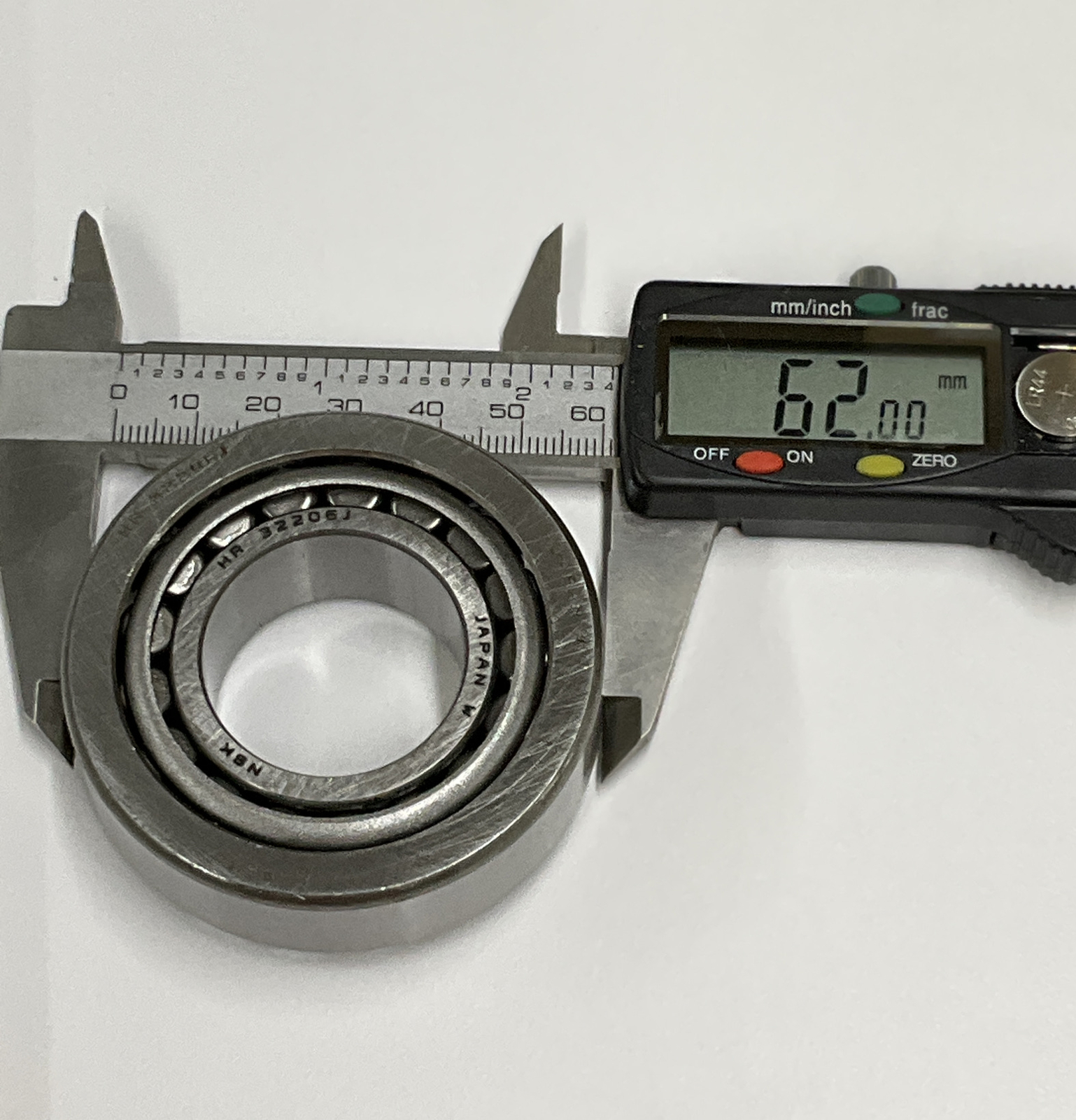 NSK 32206J Tapered Roller Bearing Assembly 30X62X20 17mm Cup