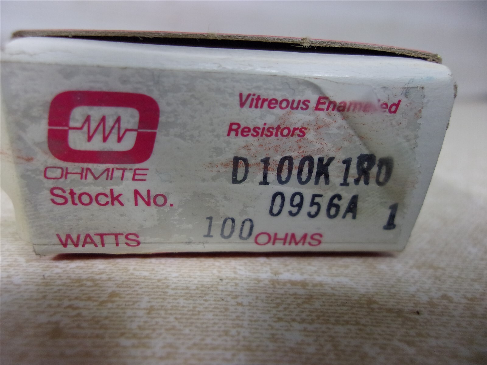 NEW Ohmite D100K1R0 100 Ohm Resistor *FREE SHIPPING*