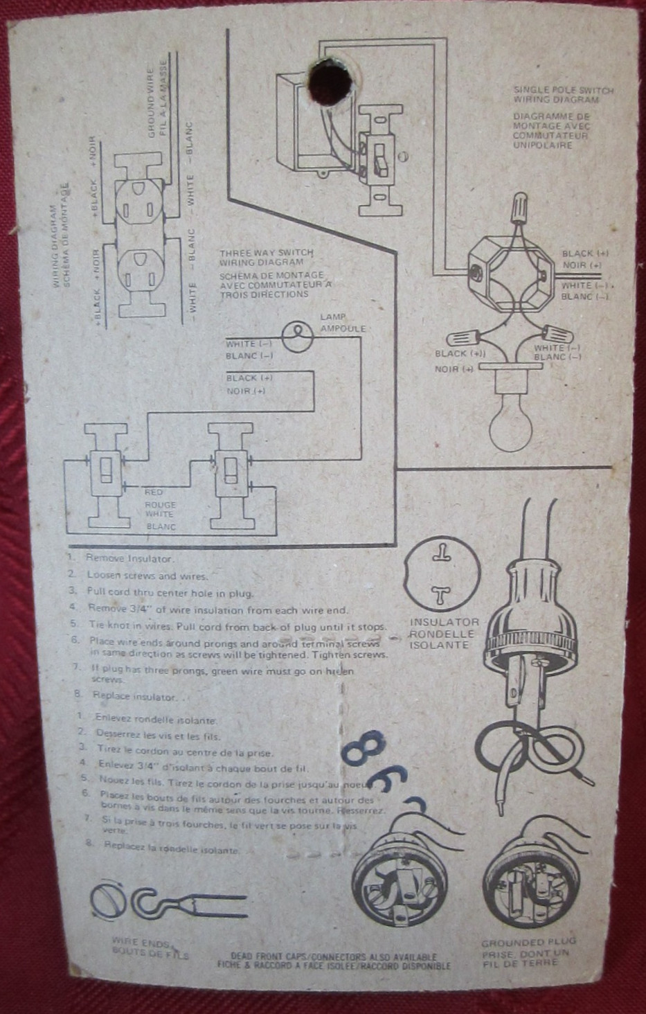 NOS GEM Bakelite Tri-Tap w/Prongs Electrical Plug Rubber Connector Cord Clamp