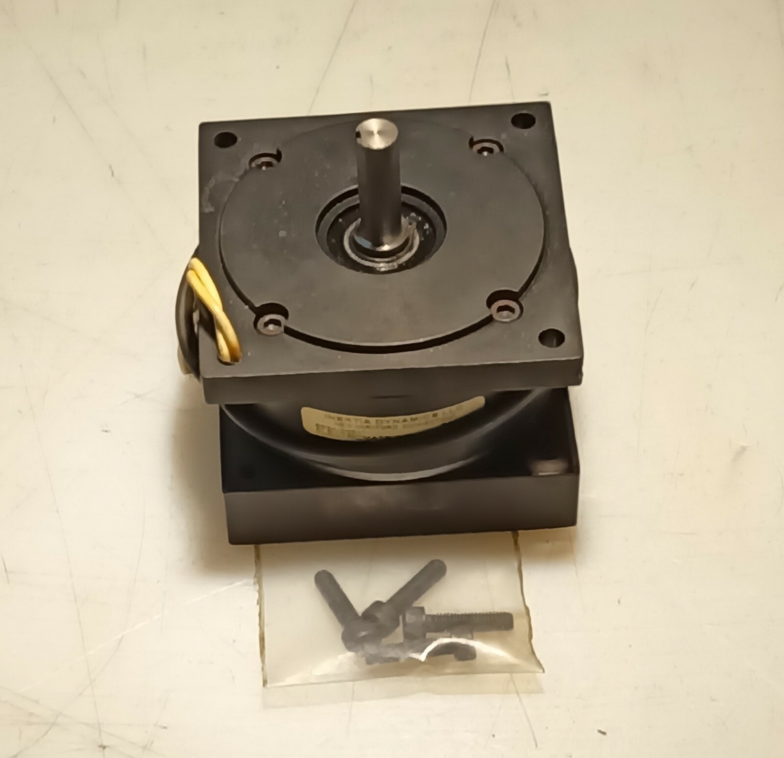 INERTIA DYNAMICS LLC 8934-2651 SERVO BEARING BLOCK BRAKE (24 VDC)