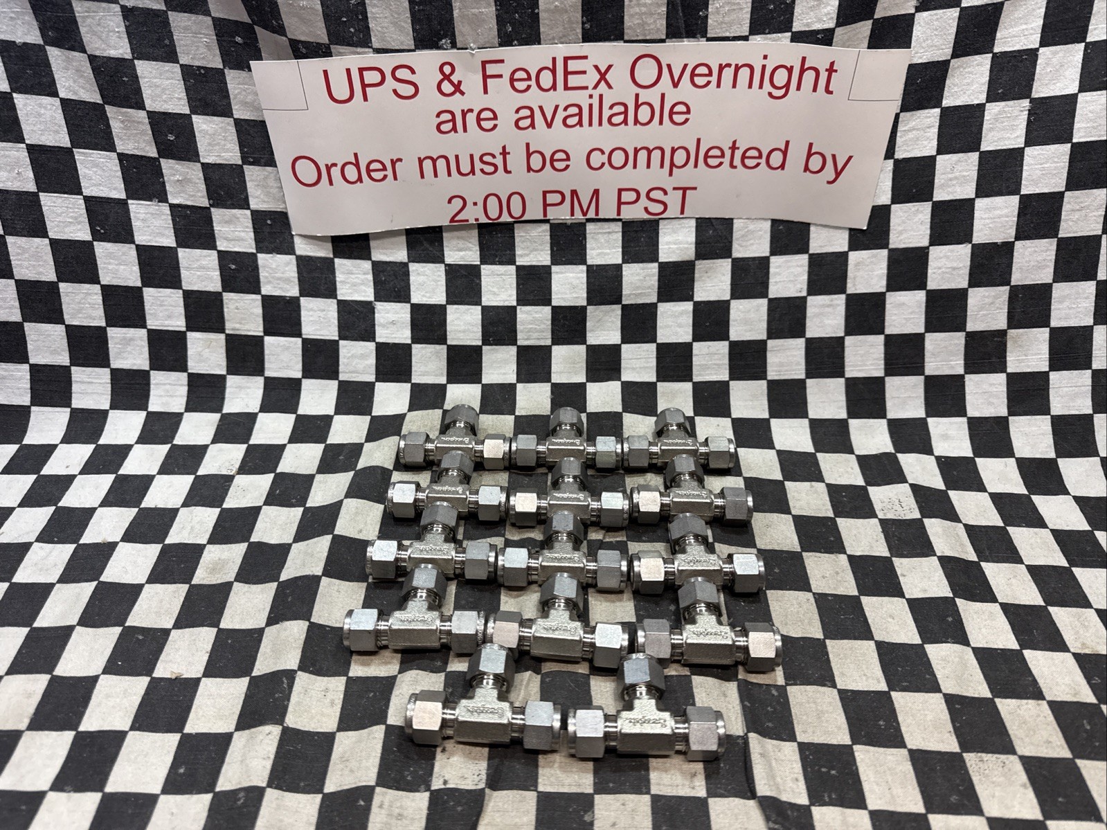 SWAGELOK SS-600-3, SS6003, TEE UNION 3/8″, LOT OF 14, SHIPSAMEDAY#1627W3