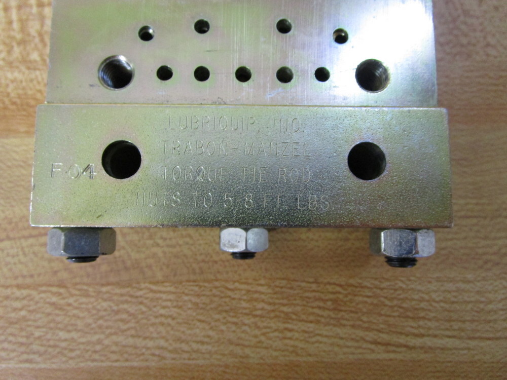 Trabon-Manzel D04 F04 Lubriquip Divider Valve Manifold D04F04