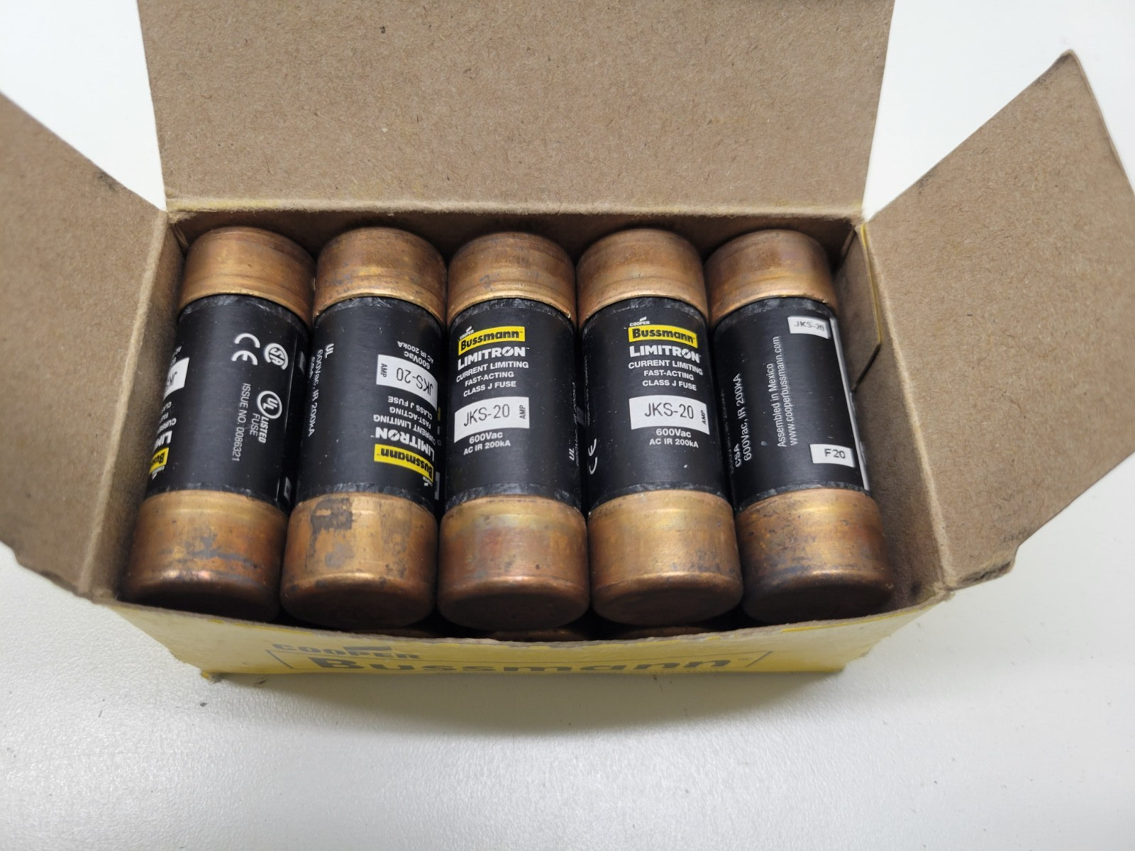 LOT OF 10 NEW IN BOX! COOPER BUSSMANN 20A 600V CLASS J FUSES JKS-20