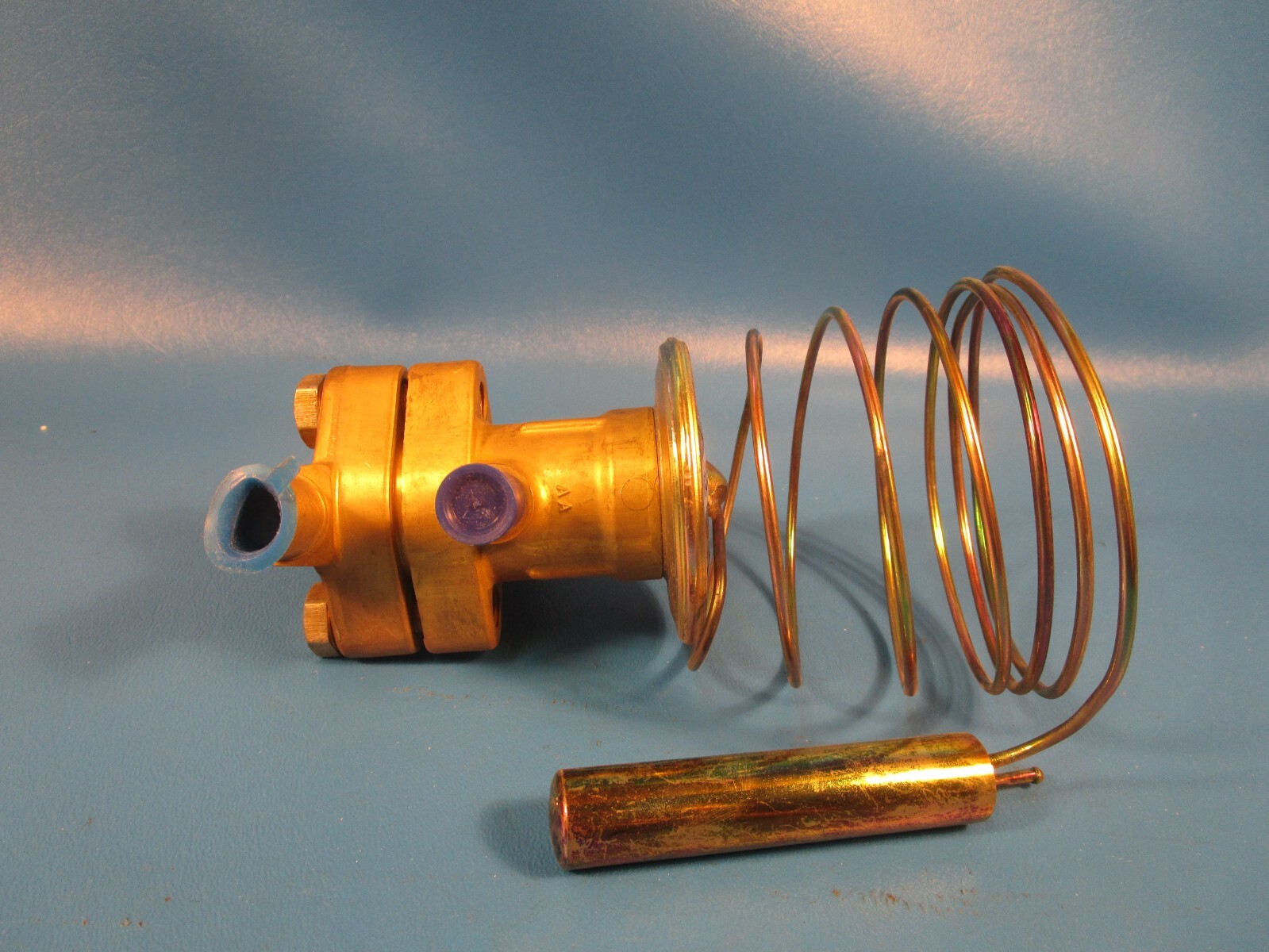 ALCO TCLE 4 1/2 RW, Thermo Valve, Straight-Thru, Inlet=1/2″ ODF, Outlet= 5/8″ OD