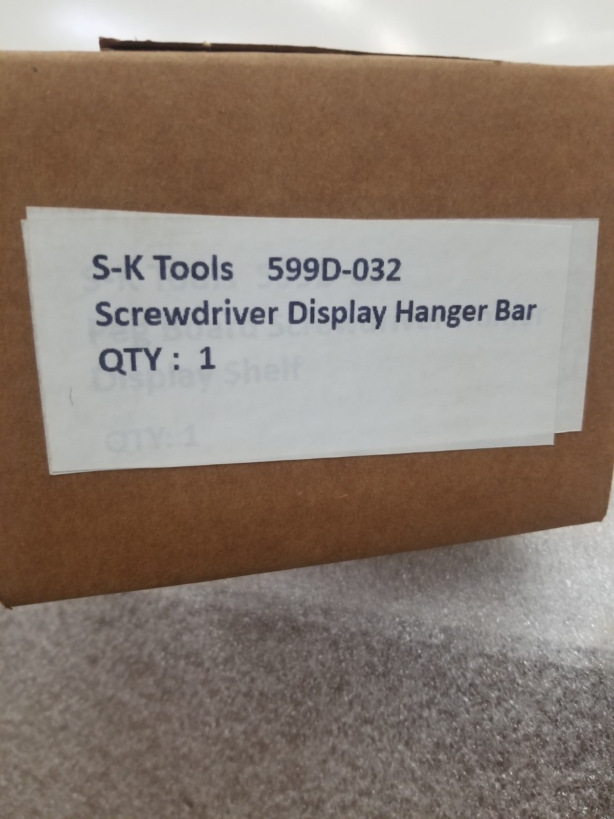 S-K Tools 599D-032 Peg Board Screwdriver Display Hanger Bar 23″ Long Made in USA