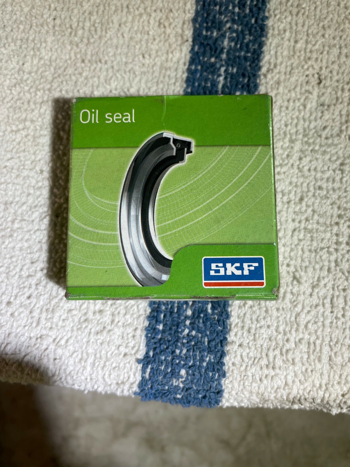 NOS CR SKF 0998 OIL SEAL