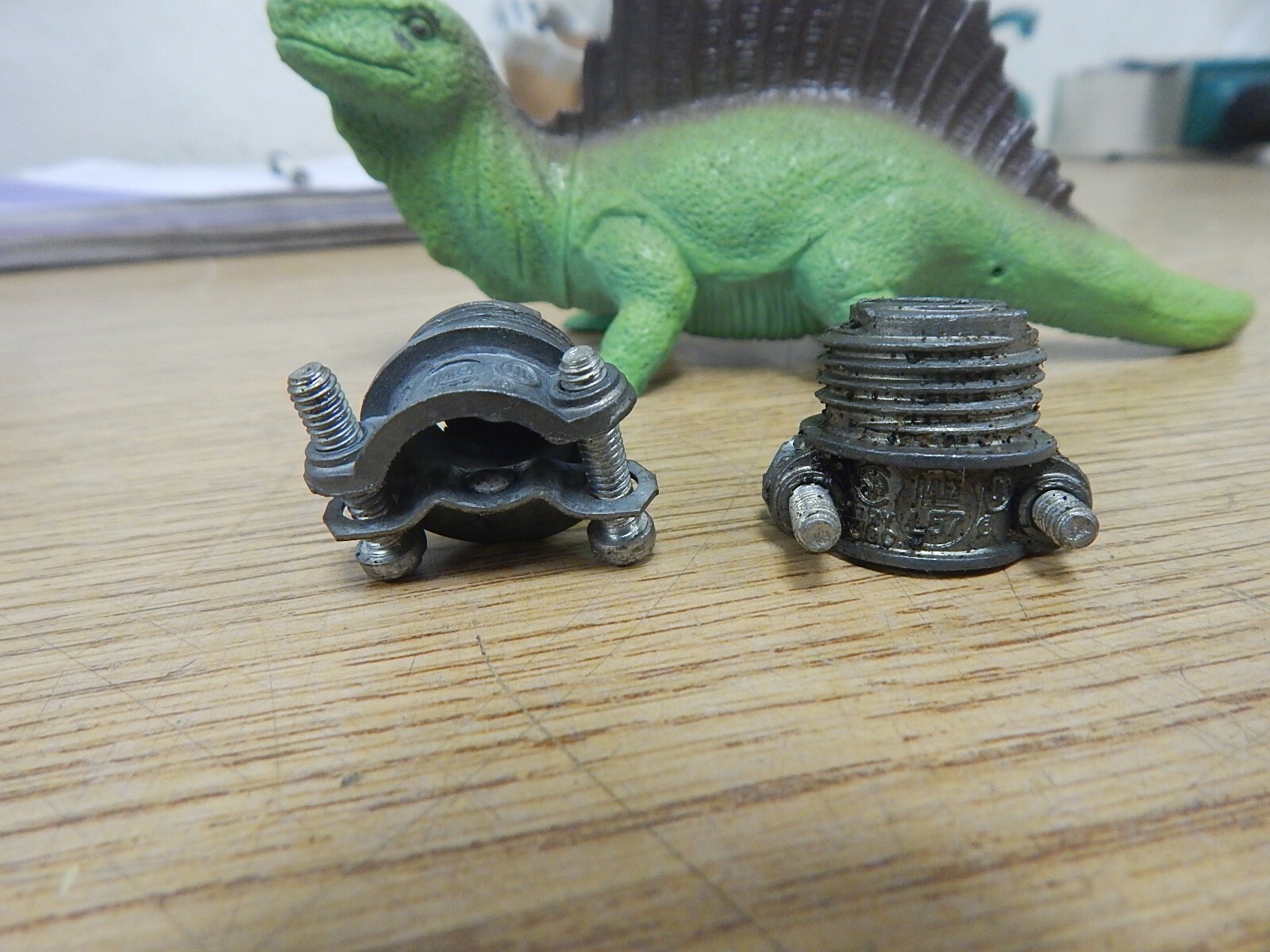 Halex L57 Dry Loc. Connectors, lot of 2 *FREE SHIPPING*
