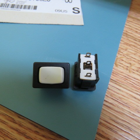 MARQUARDT 1808.0323 Qty of 35 per Lot Switches