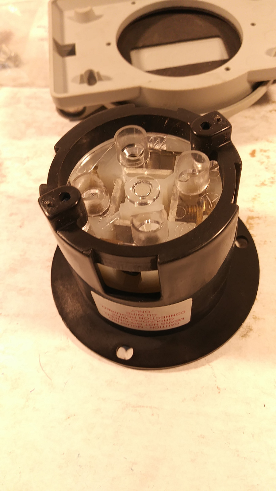 Cooper WP2 One 20A Inlet and 2 Weatherproof Covers for 20/30A Flanged Devices