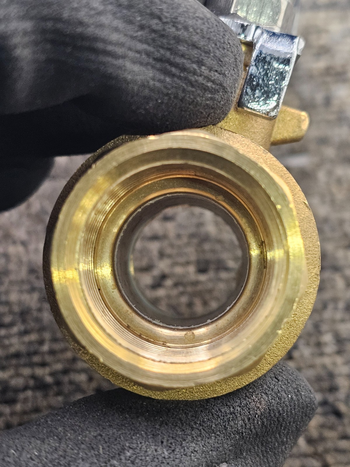 Grainger 6GD15B: Brass Ball Valve 3/4-inch FNPT x FNPT, 600 WOG, 2-1/2″ Length