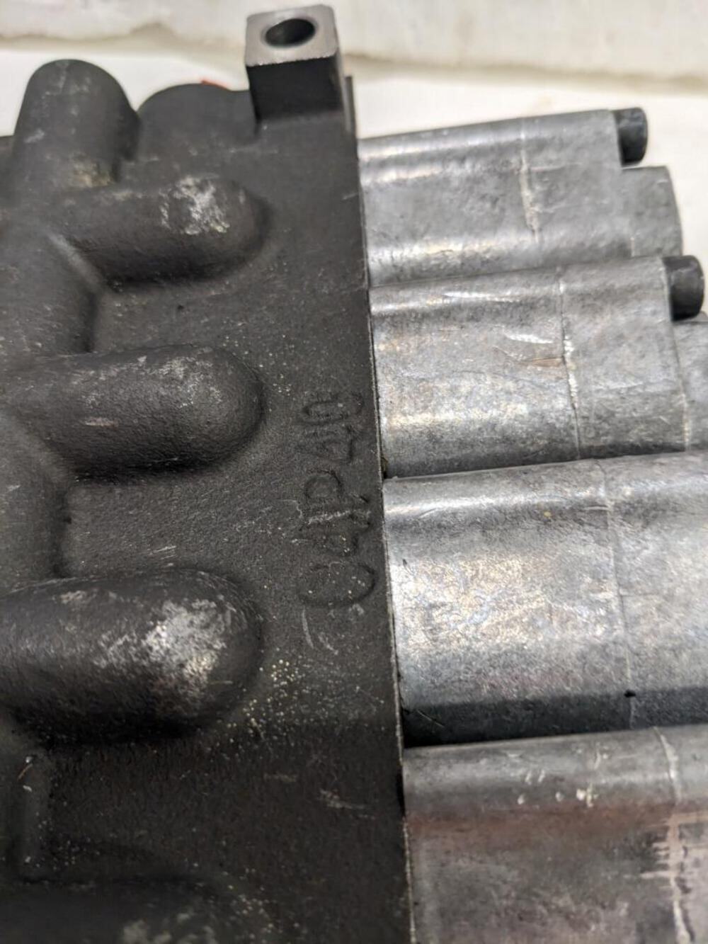 Chief 4 Way Directional Control Valve 4P40 S1Z1 A1A1A1D1 NEW BSIG1