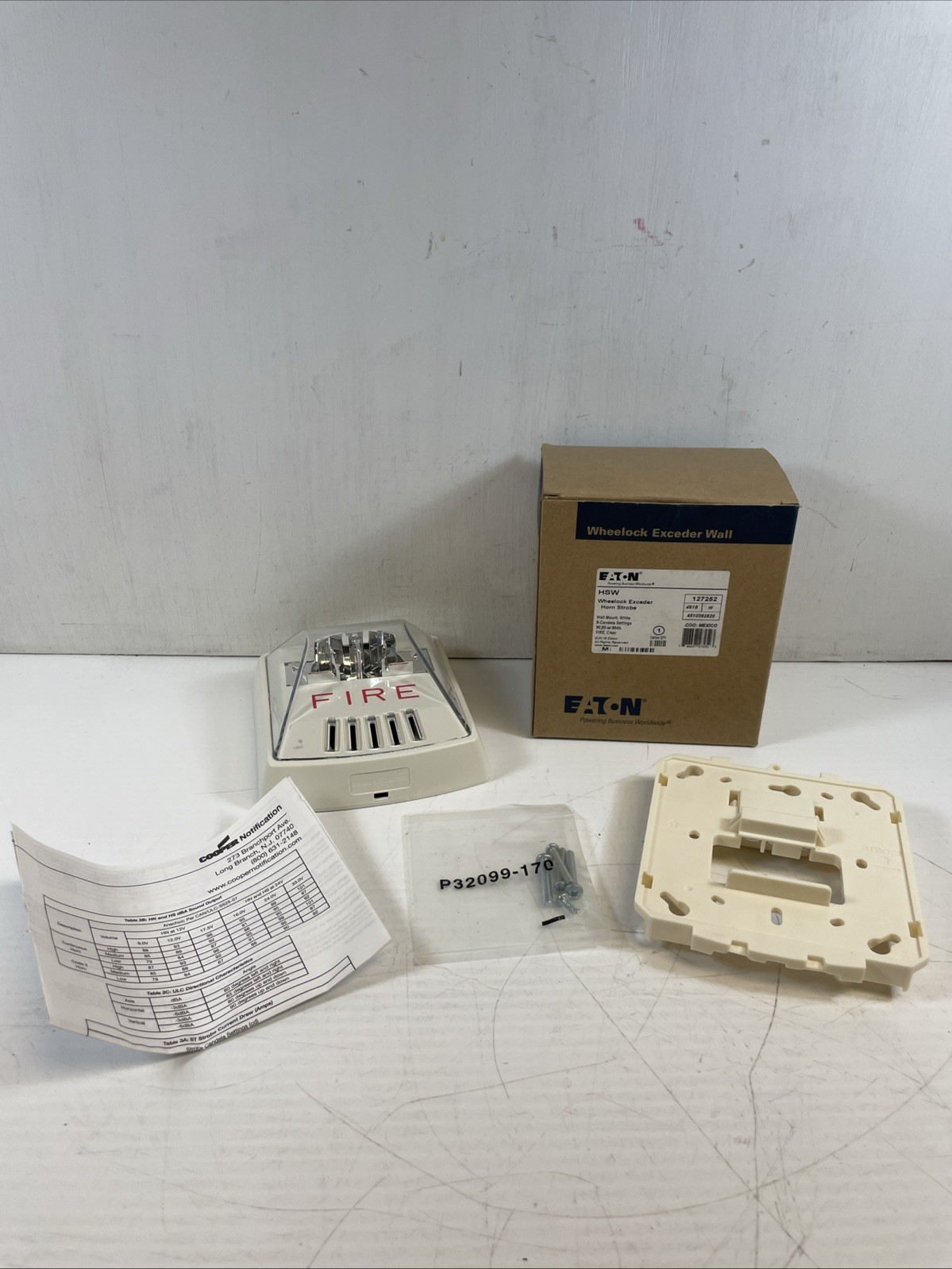 Eaton HSW 127252 WHEELOCK Exceder Horn Strobe Wall Mount
