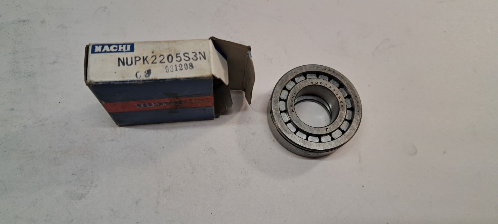 Nachi Bearing NUPK2205S3N