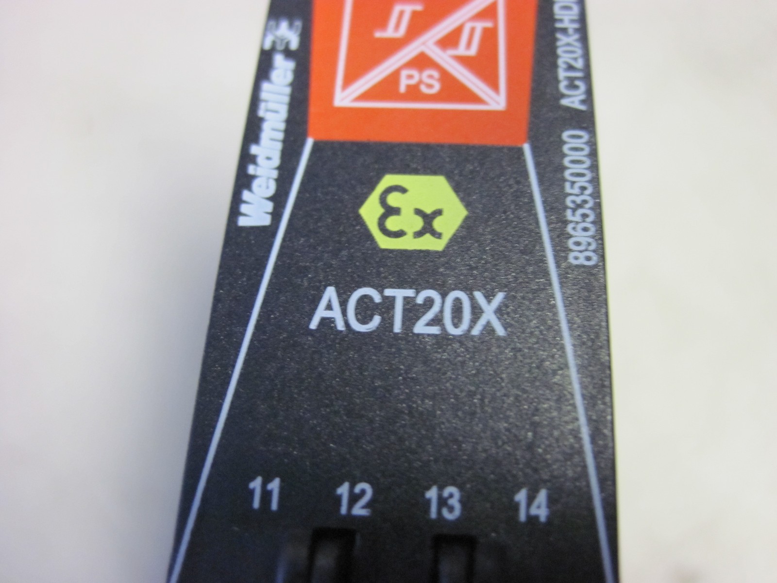 100% WARRANTY Weidmuller ACT20X Signal Converter ACT20X-HDI-SDO-RNC-S
