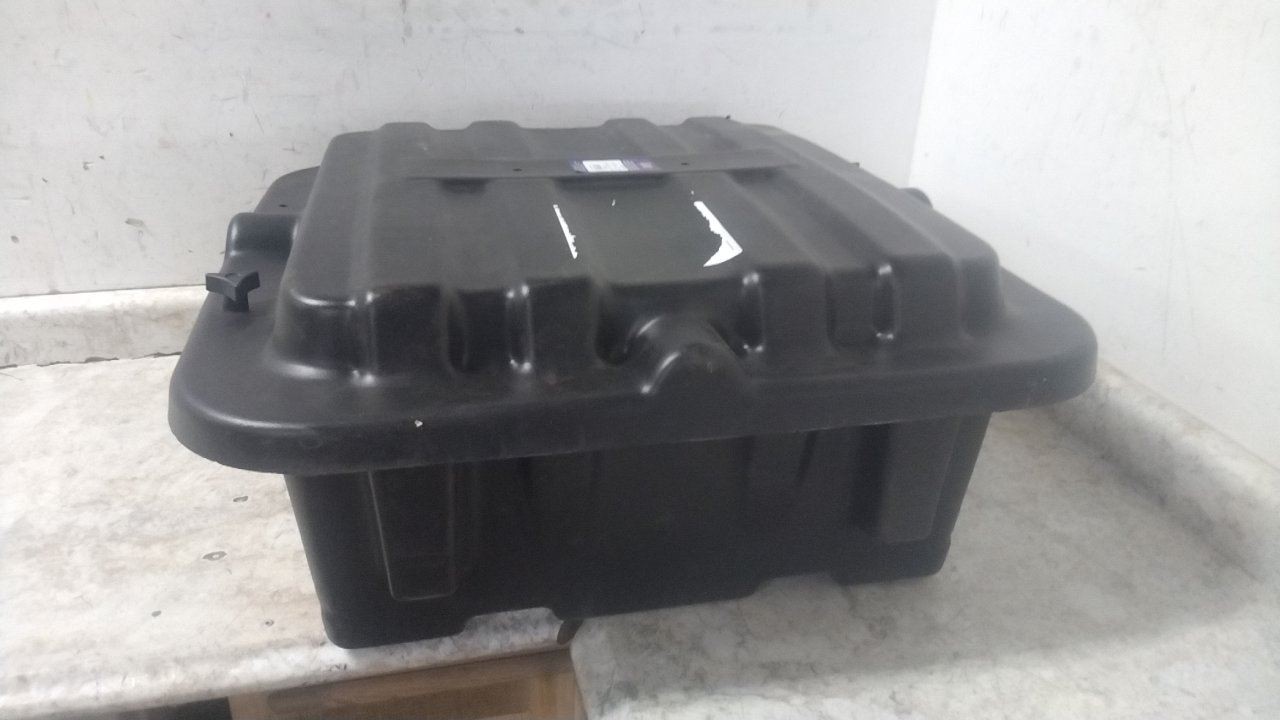 Grote 84-9665 22 x 20-1/2 x 9 In Inside Dimensions Black Battery Box
