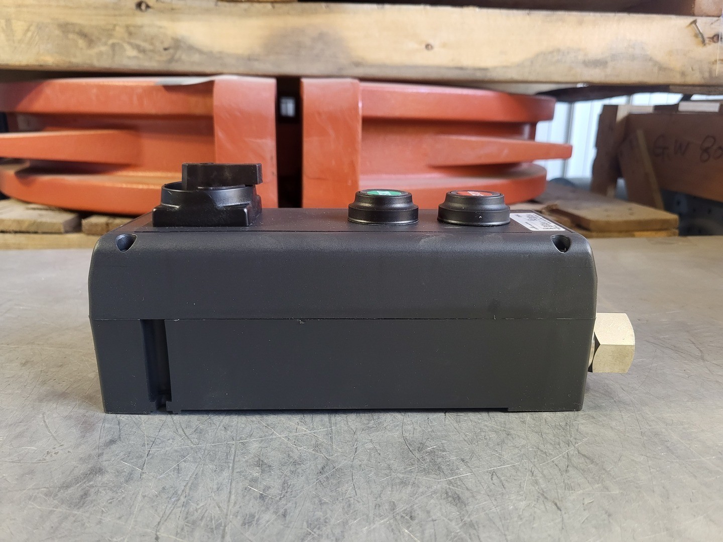 SURPLUS NEW CROUSE-HINDS GHG434 Push Button Control Station – Electrical