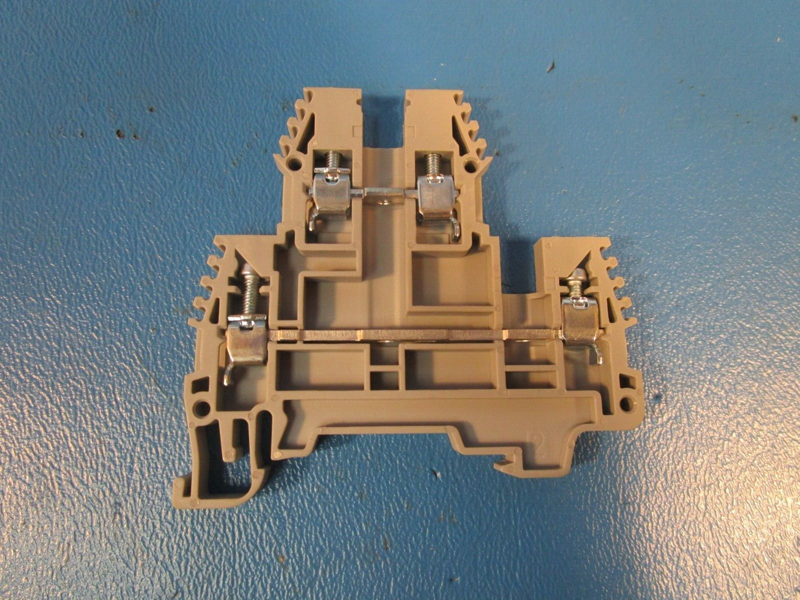 LOT OF 11 Konnect-It KN-D12GRY, Screw Double-Level Feedthrough Terminal Block