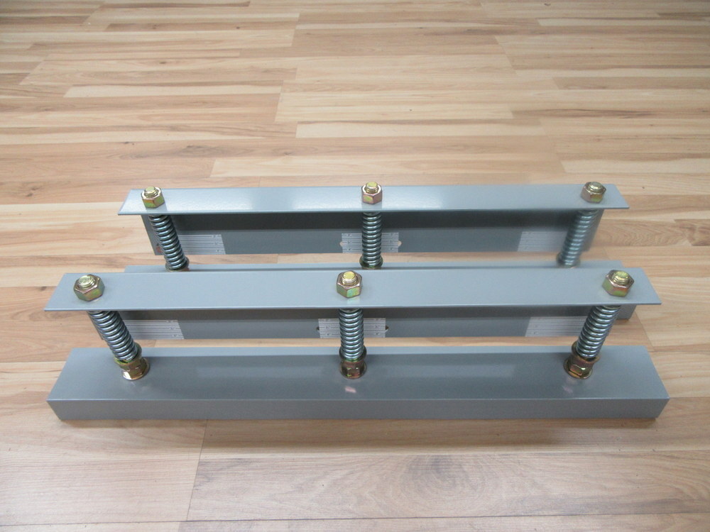 Cutler Hammer BX50XXXAVHFX Hanger Assembly BVD1331G16
