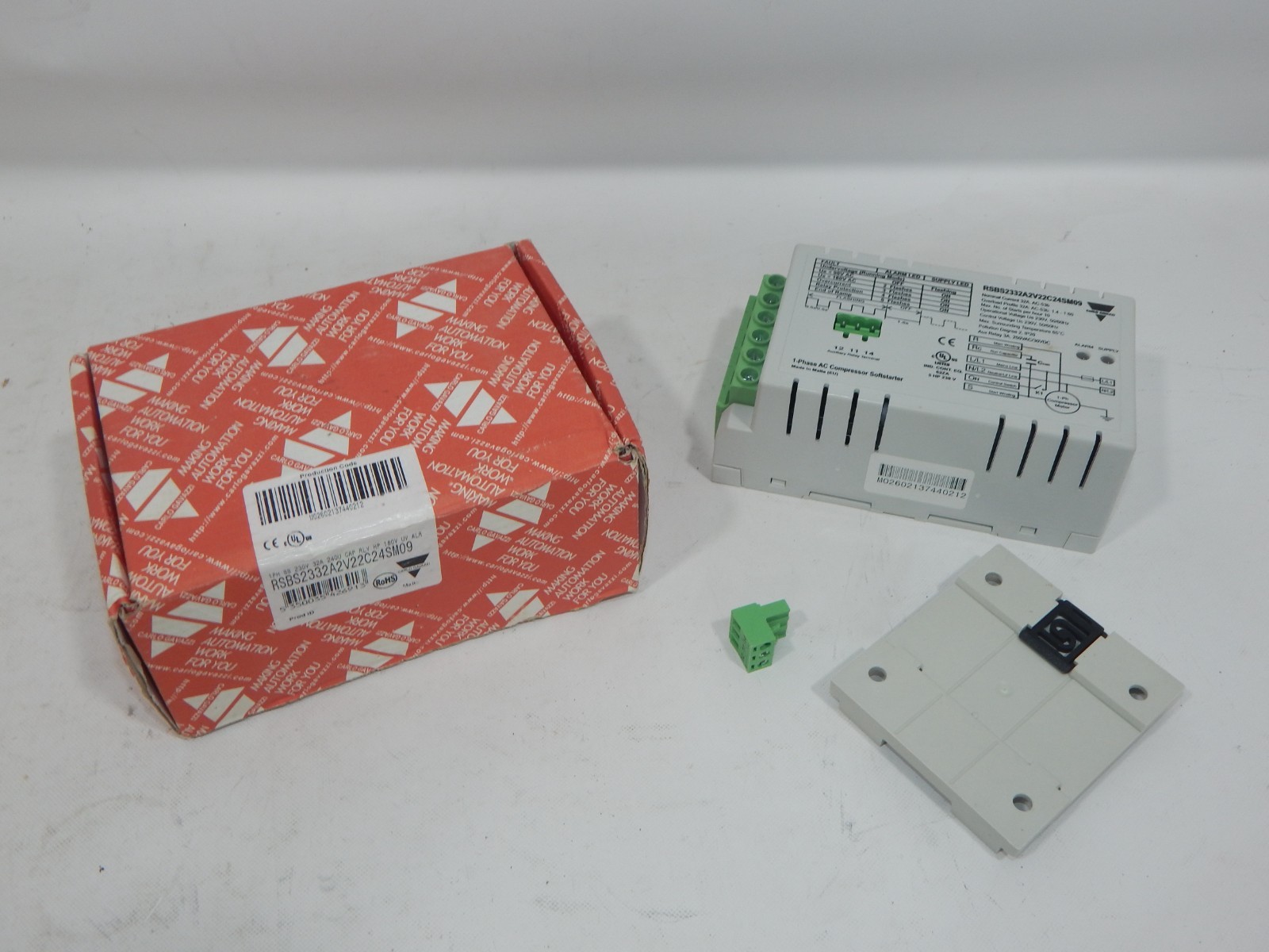 Carlo Gavazzi 1 Phase AC Compressor Soft Starter RSBS2332A2V22C24SM09 32A 230V