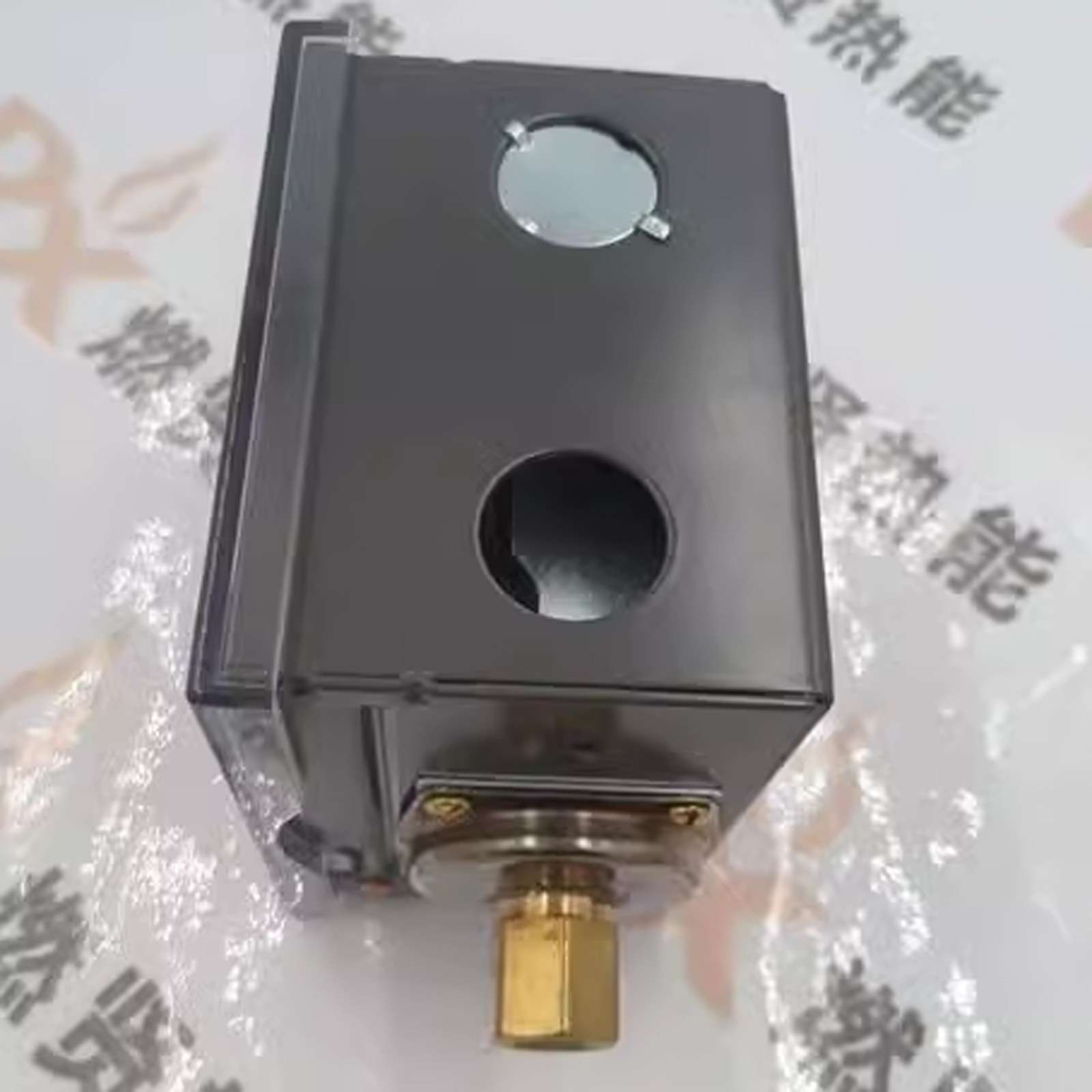 One NEW HONEYWELL L404V1087 PRESSURETROL CONTROLLER DHL SHIPPING