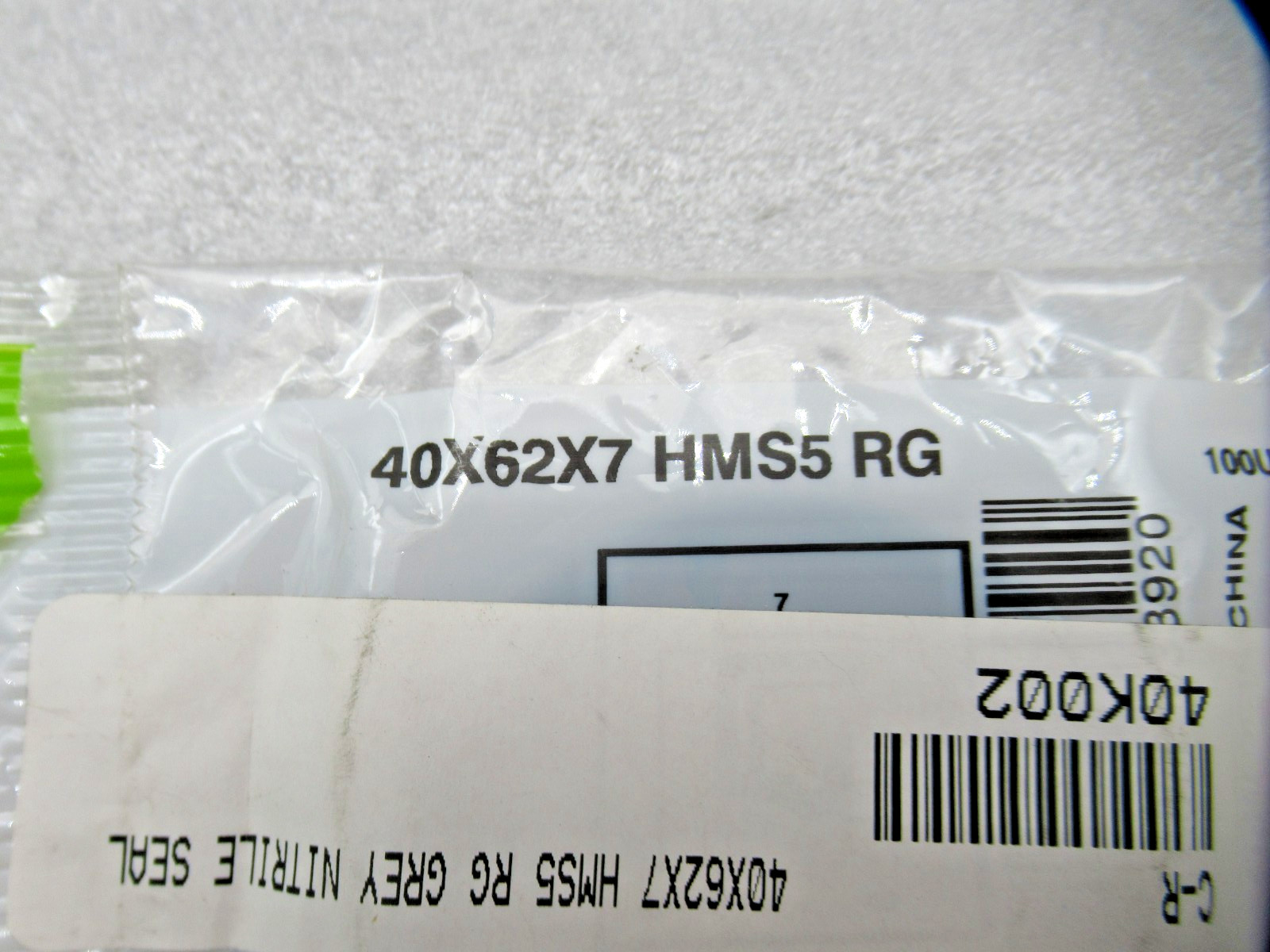 Lot of 2- SKF 40X62X7 HMS5 RG Shaft Seal,HMS5,40mm ID,Nitrile Rubber 40K002