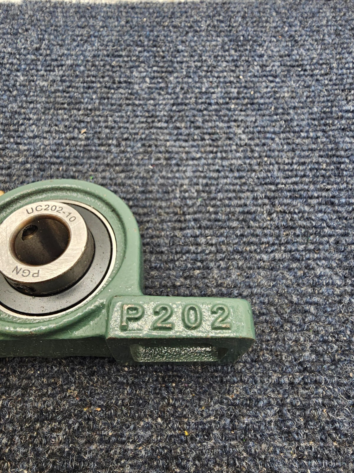(QTY 2) PGN P202 /UC202-10: BLOCK BEARING 5/8″ BORE CAST IRON CAGE