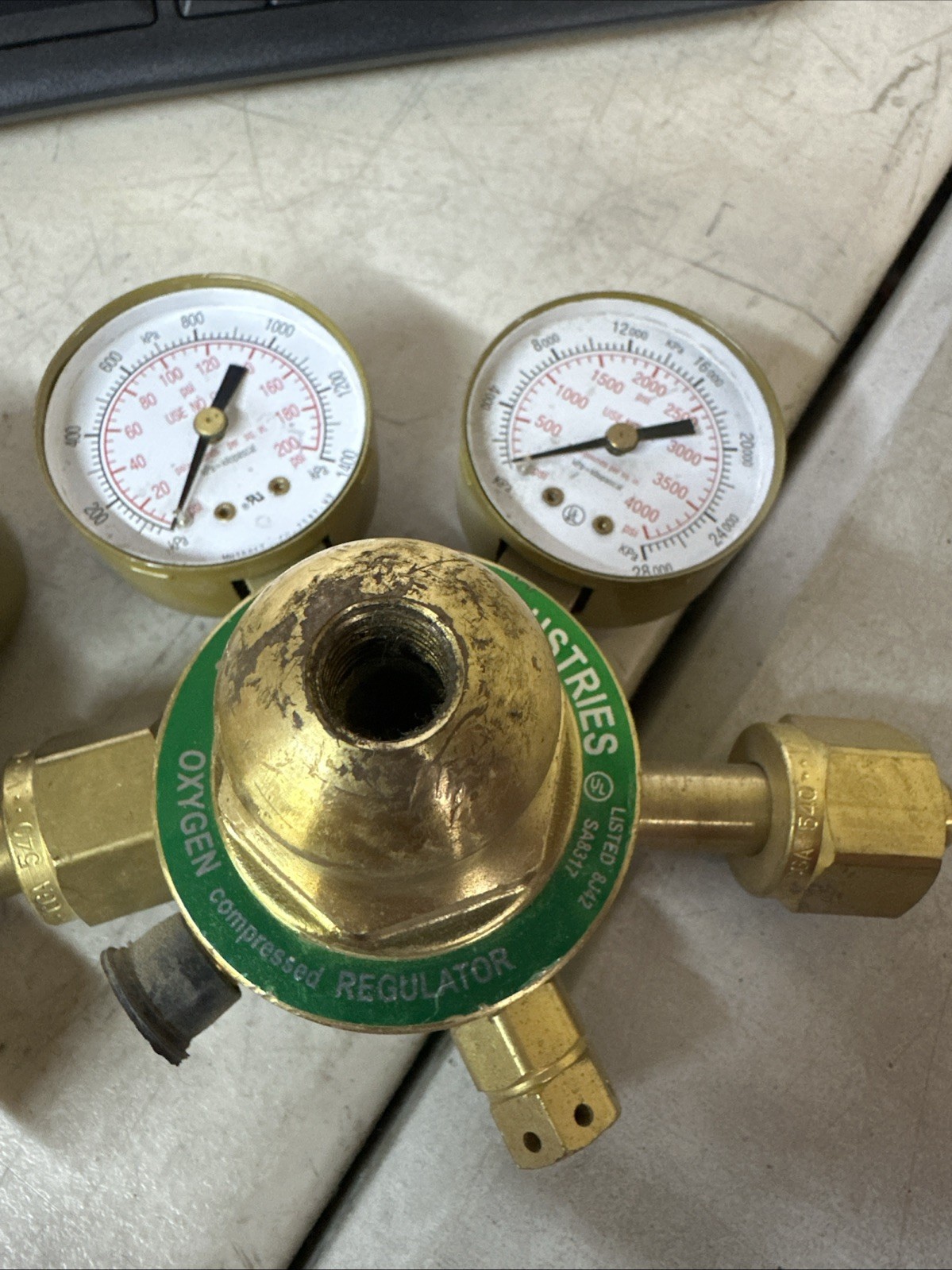 NEW K-T Industries Pro Weld Work Horse Oxygen Regulator Model: 3-7135