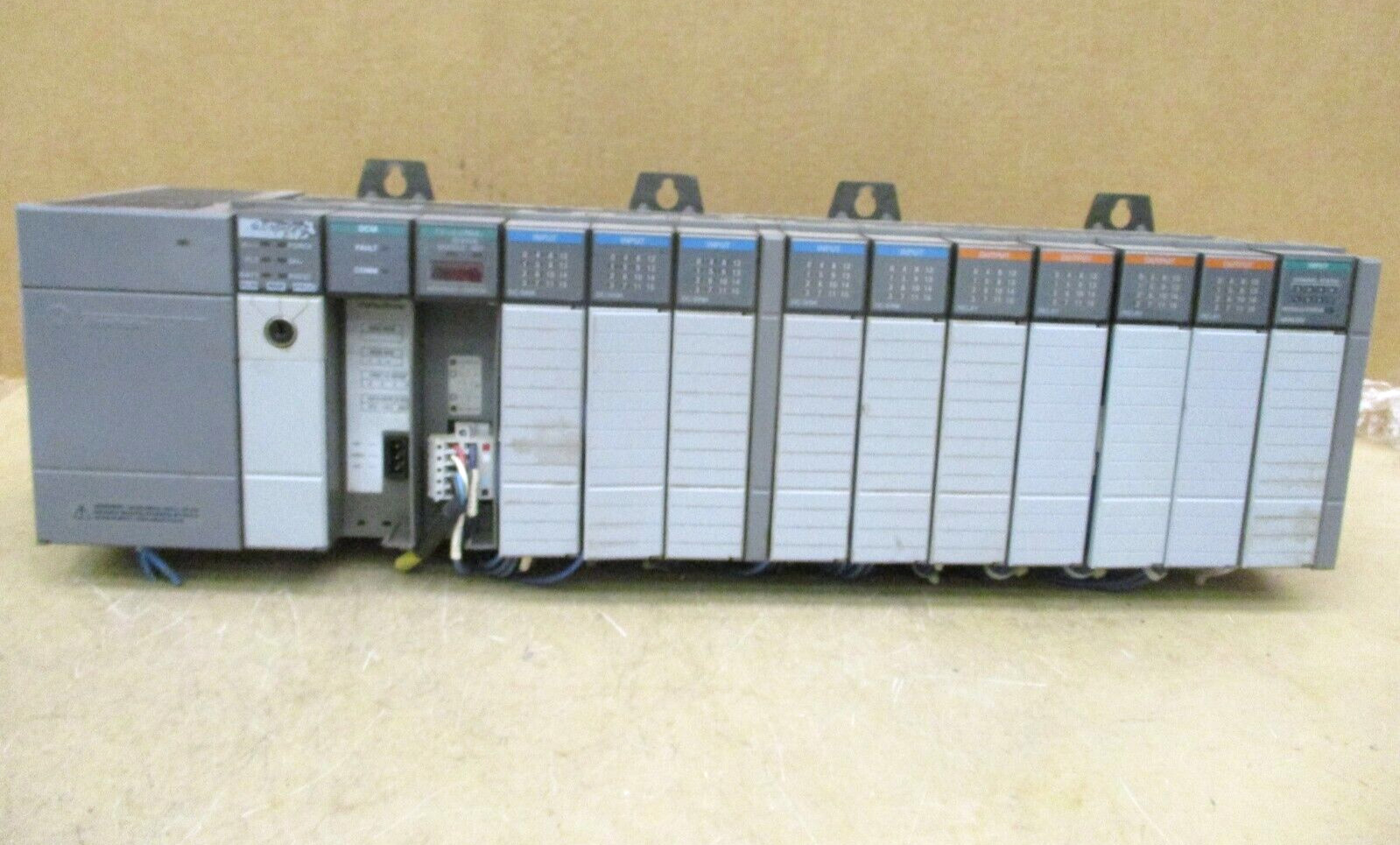 Allen-Bradley SLC 500 1746-P3 Ser A SLC 5/04 CPU 1747-L542 48669GN