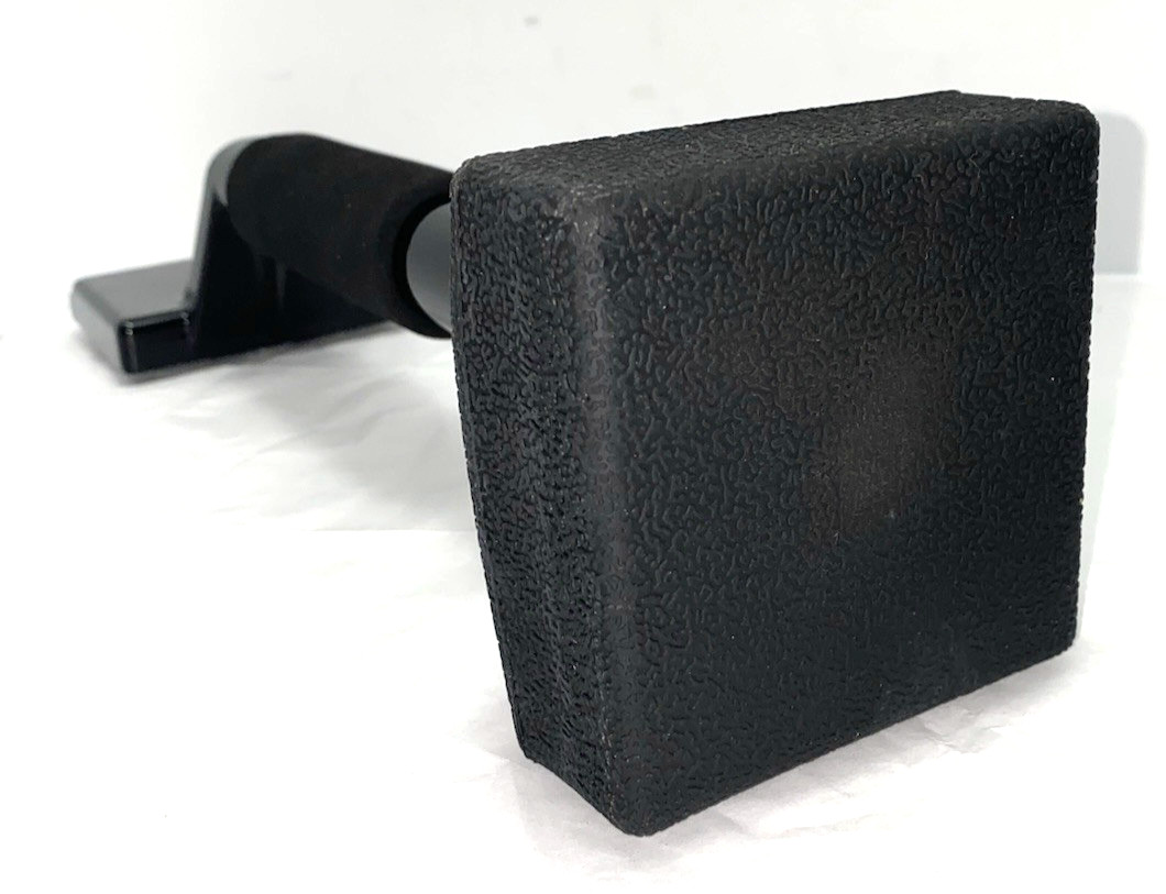 Economy Knee Kicker for Small Spaces and Fixing Loose Carpet B*U