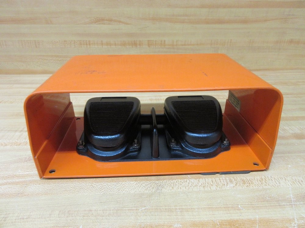 Linemaster Switch TWIN 632-S Clipper Foot Pedal TWIN632S Complete Assembly