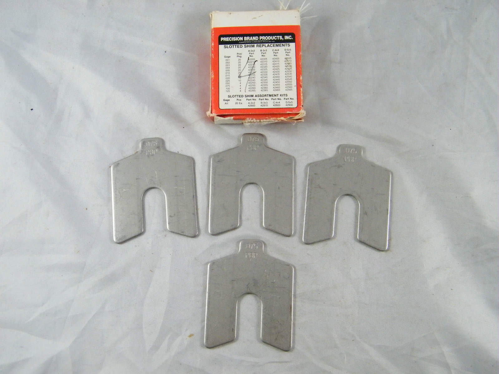 LOT OF 4 ~ NEW ~ PRECISION BRAND STAINLESS STEEL SLOTTED SHIMS ~ 2″ X 2″ X .075″