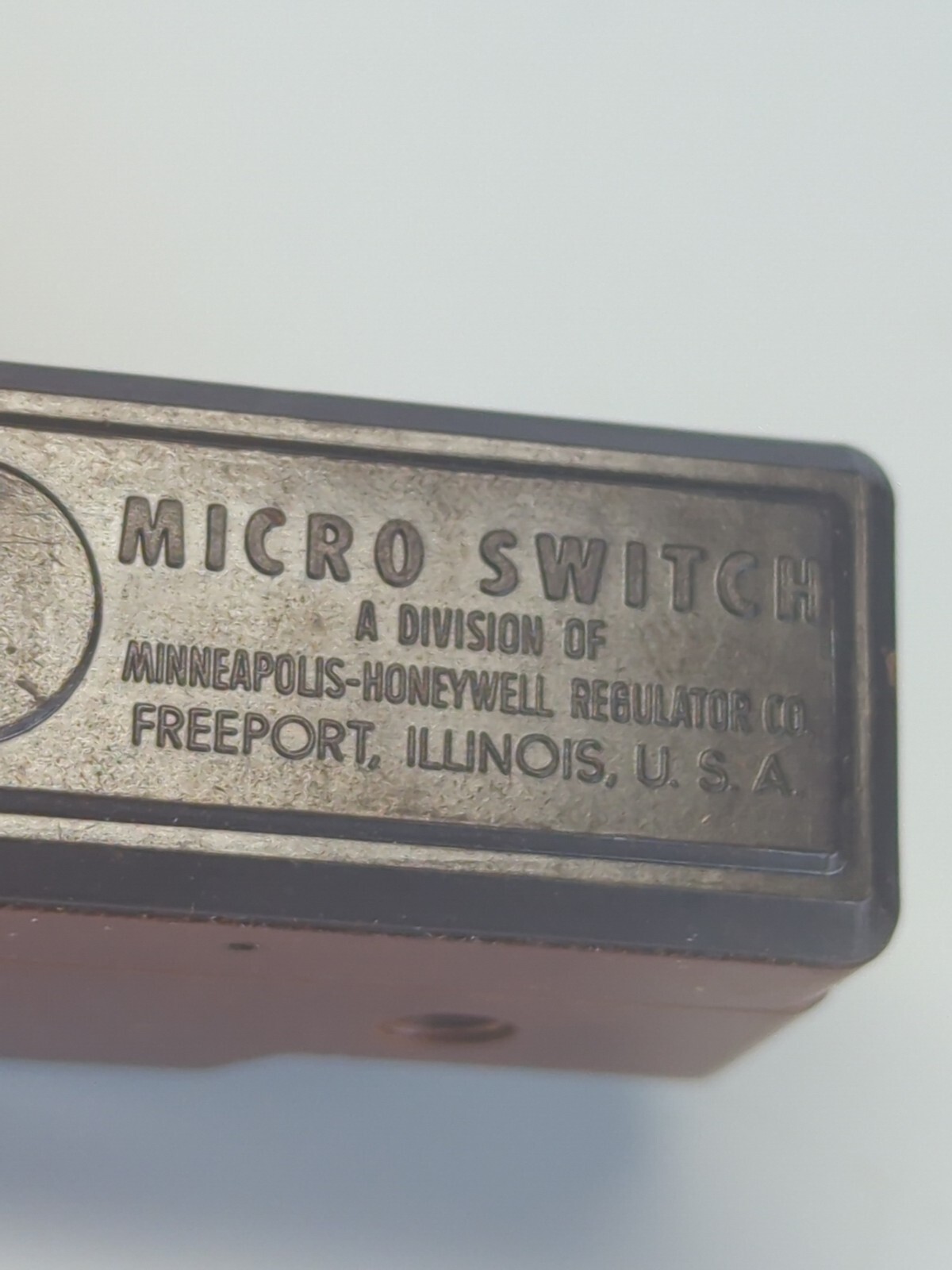 Micro Switch Model 103773 Switch W/Pin Plunger WAR82A42 Snap Switch New No Box