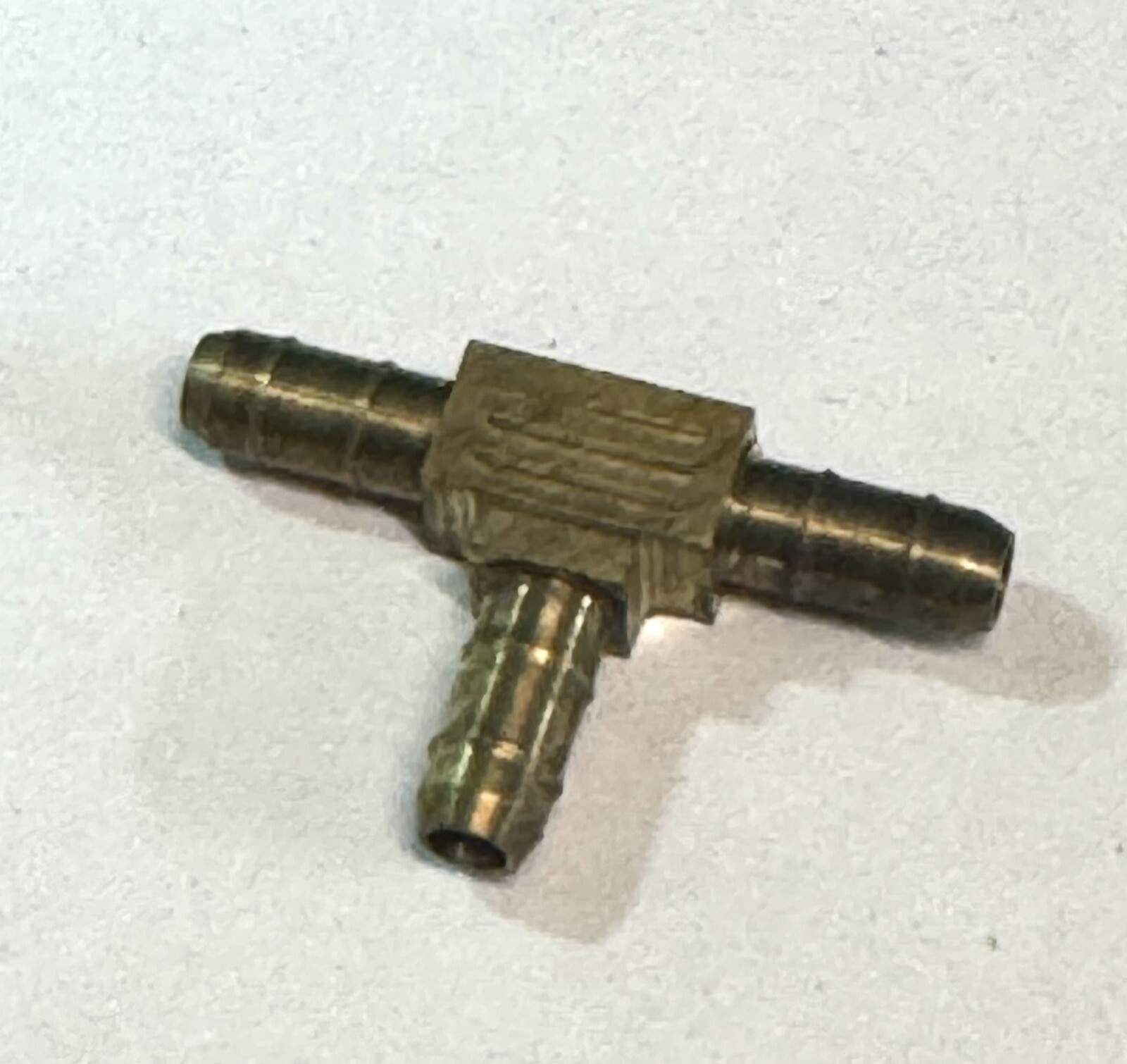 5 pack New Parker X224-4 Brass Union Tee ( .203″ over barb ) ,