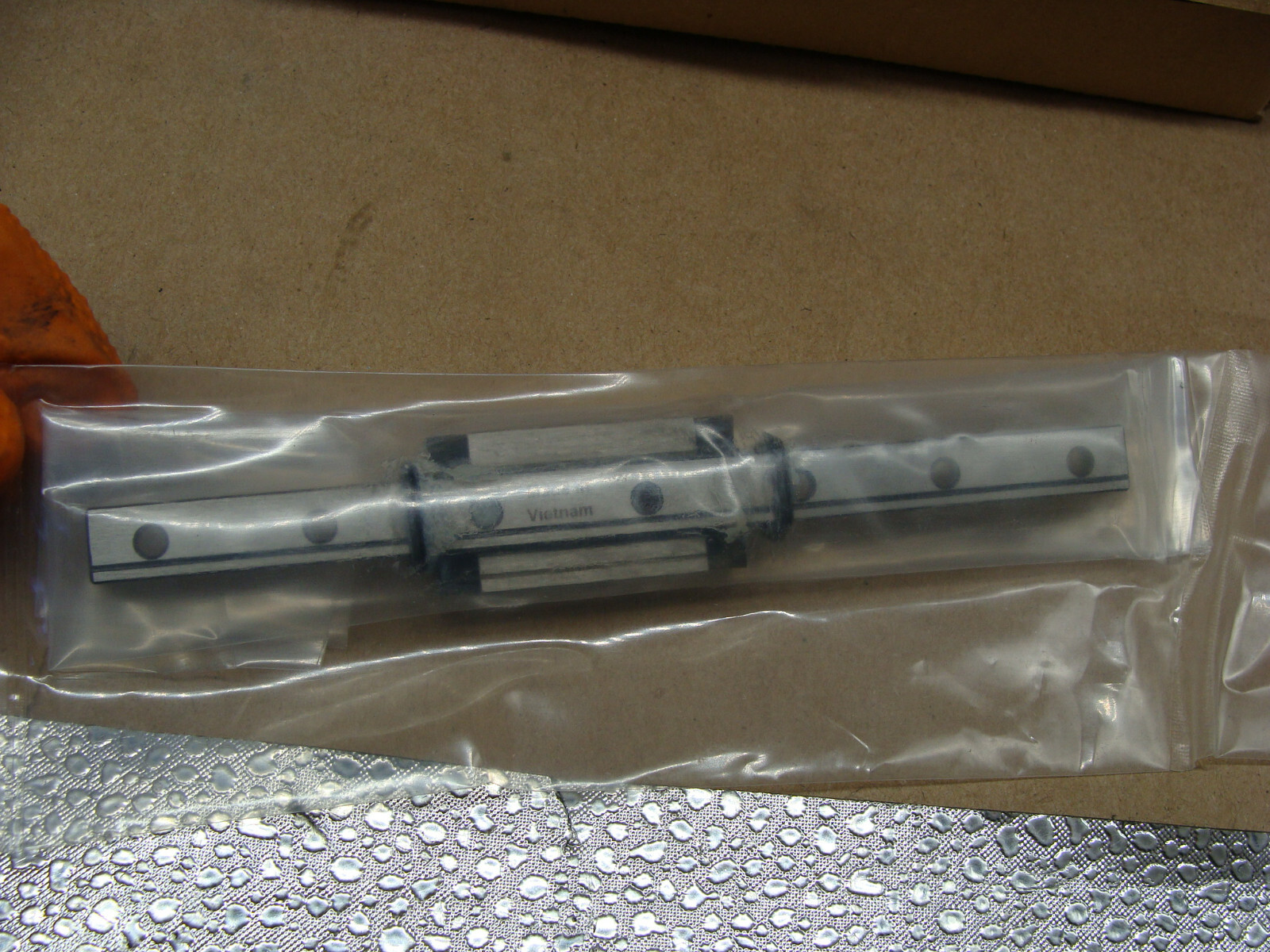 MINIATURE LINEAR GUIDE ASSEMBLY SELB10-135